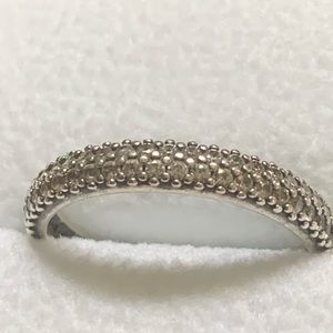 Pandora ring